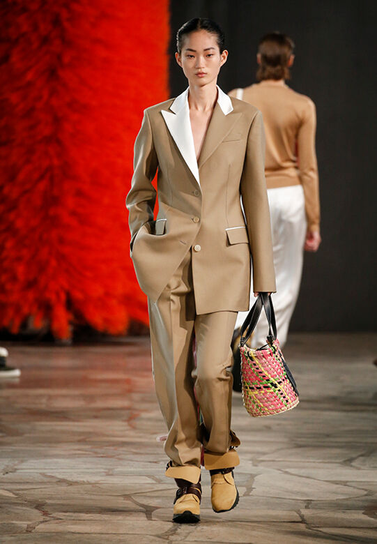 Loewe ss19 2025